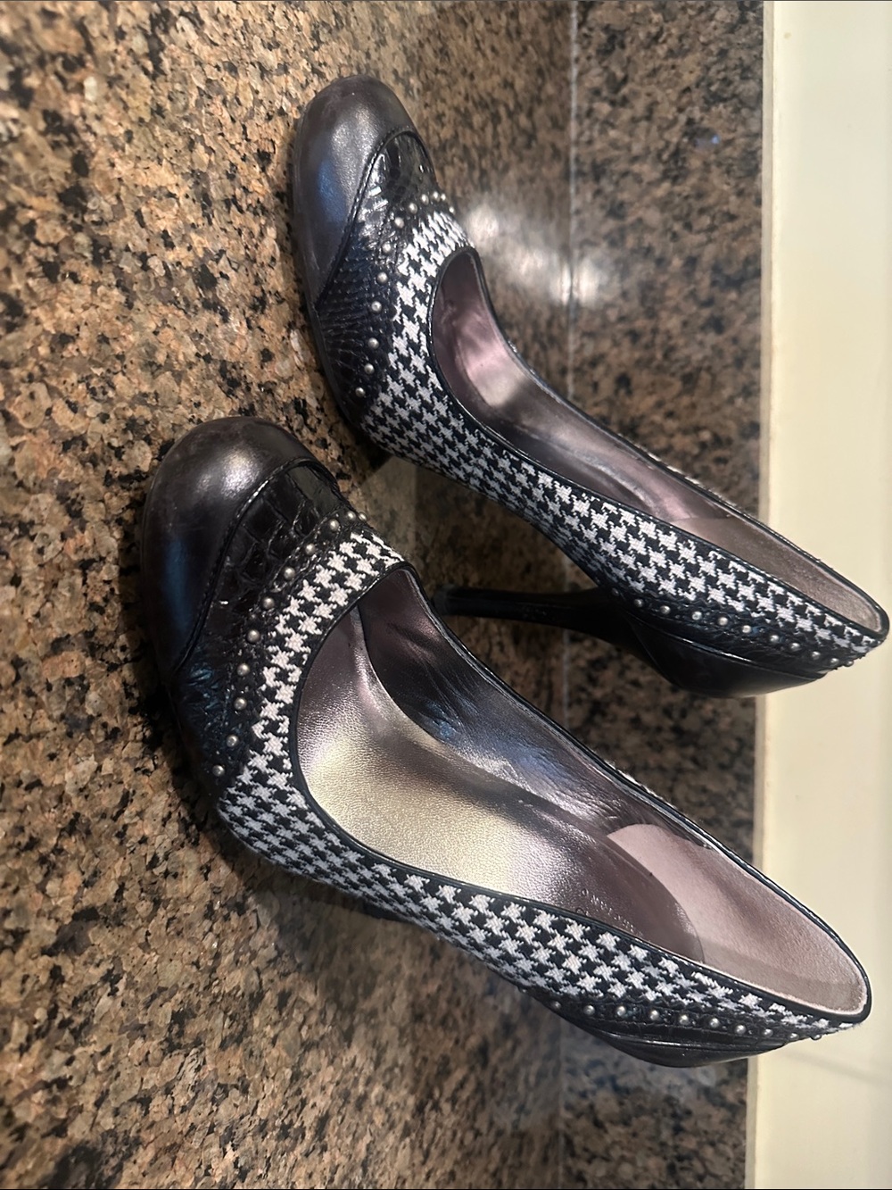 Guess Black and White Houndstooth Heel Pumps